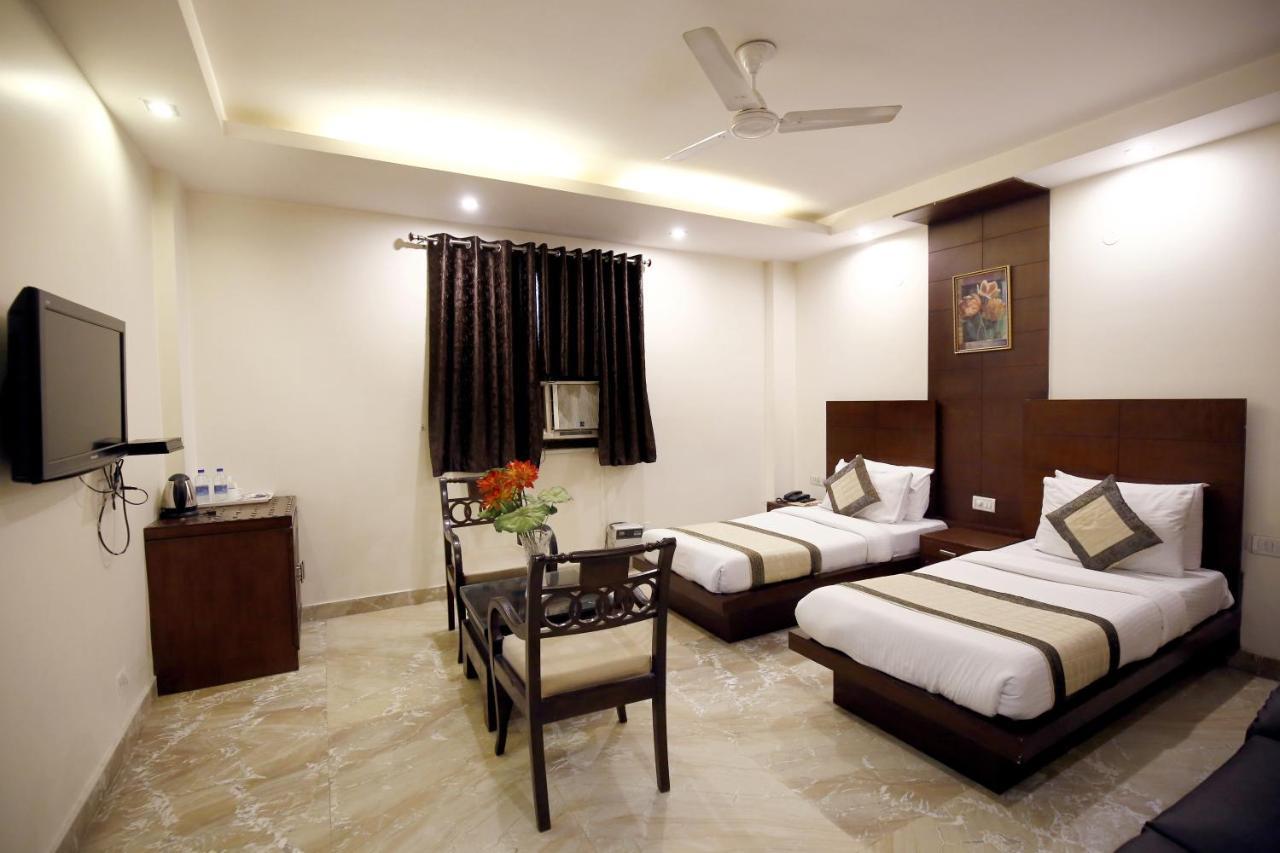 Hotel Paradise Inn-A Boutique Hotel Delhi Νέο Δελχί Εξωτερικό φωτογραφία